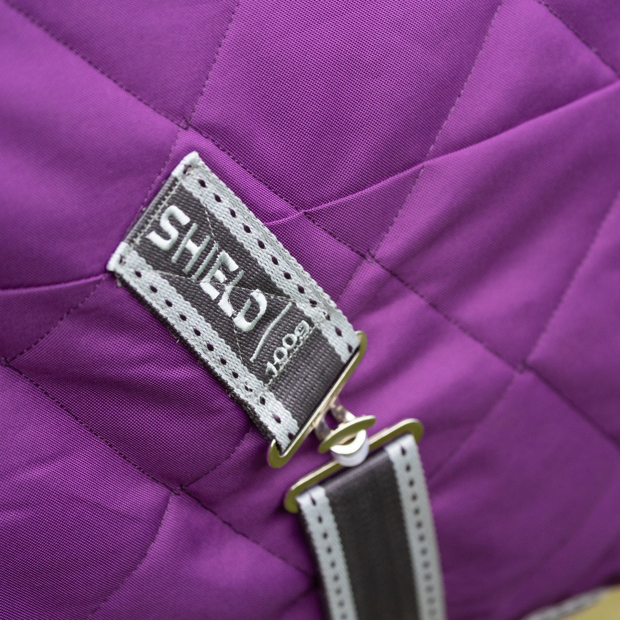 DefenceX Shield 100g Stable Rug with Detachable Neck