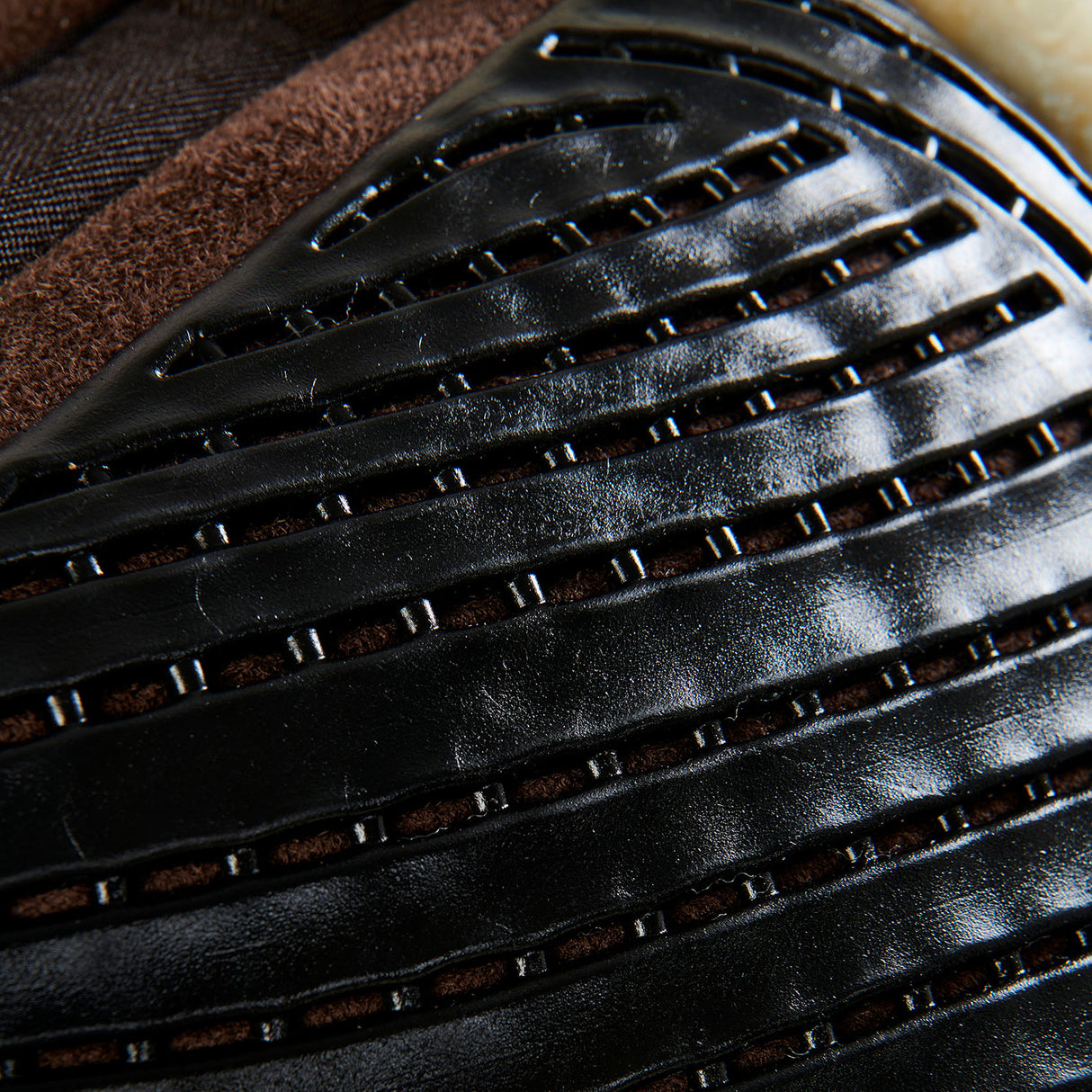 Acavallo Pad Mf-S Jccs-S Cw-Cs Suede Cut-Out Faux Sheepskin Gel Grip Flat #colour_brown-natural