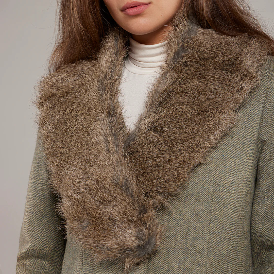 Toggi Berrington Faux Fur Shawl #colour_blonde