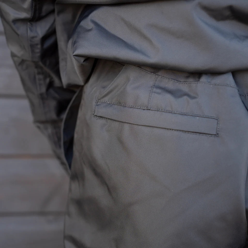 EQUIDRY Women's Lined Waterproof Trousers #colour_black