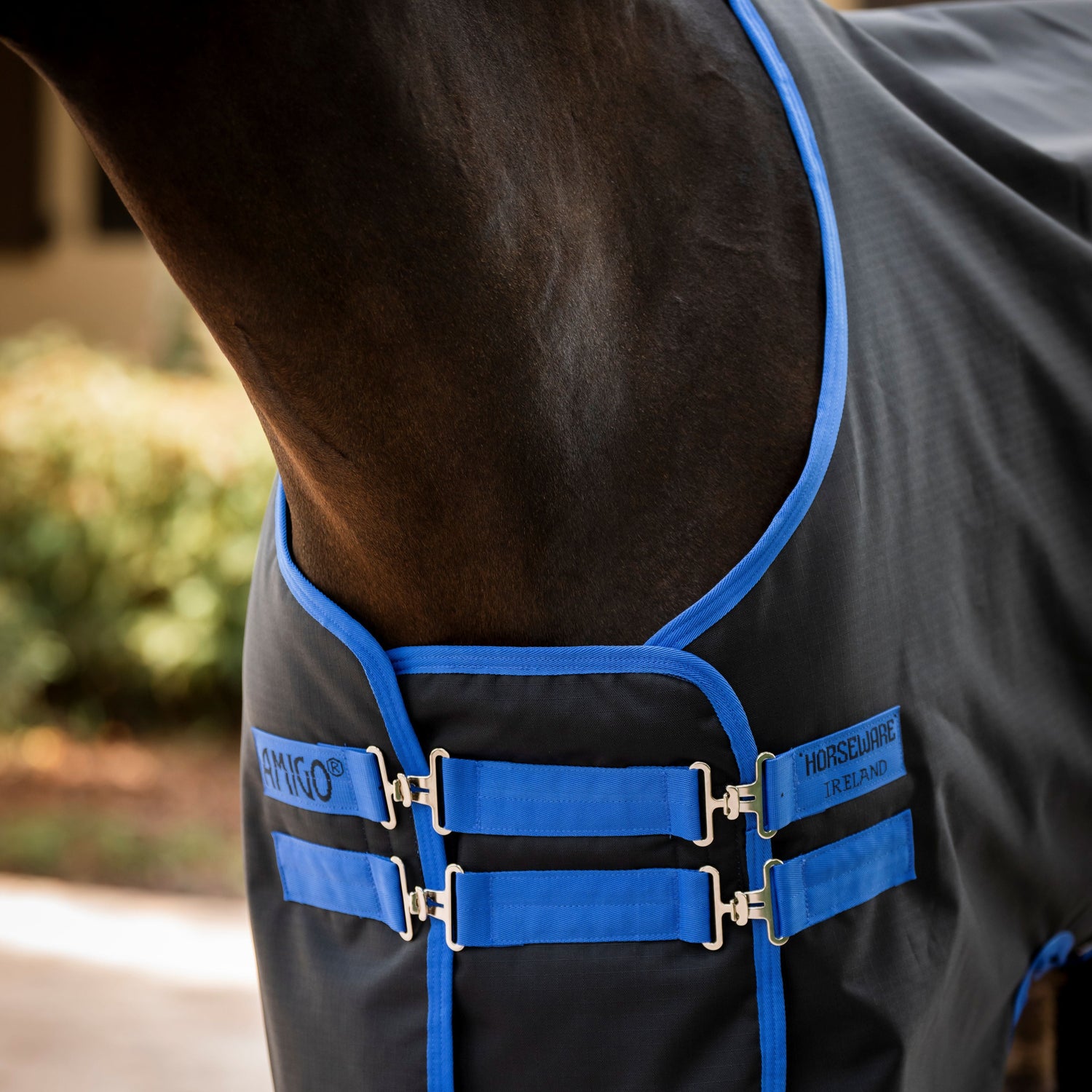 Horseware Ireland Amigo Straight Front Chest Extender #colour_black-classic-blue