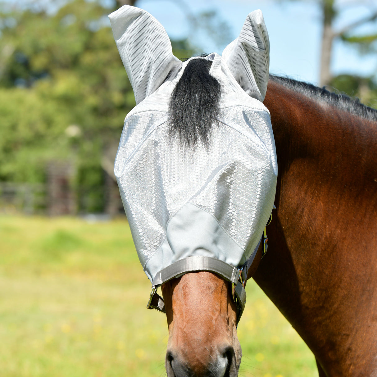 Weatherbeeta Comfitec Hexi Shield Dual Fly Mask #colour_silver-silver