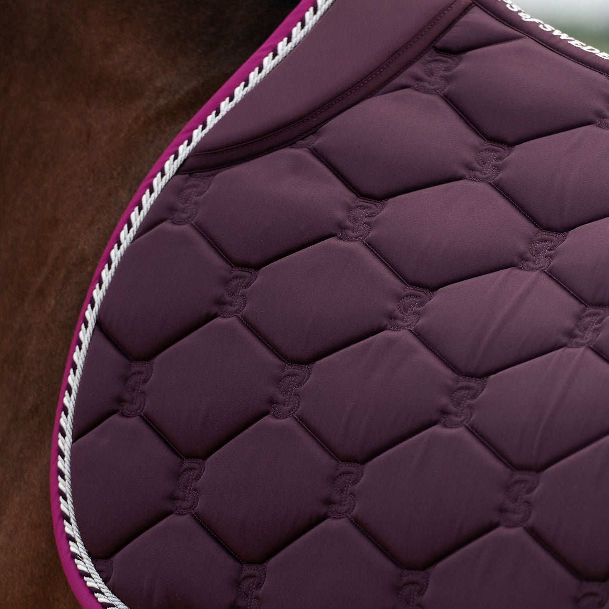 PS of Sweden Jump Signature Saddle Pad #colour_plum