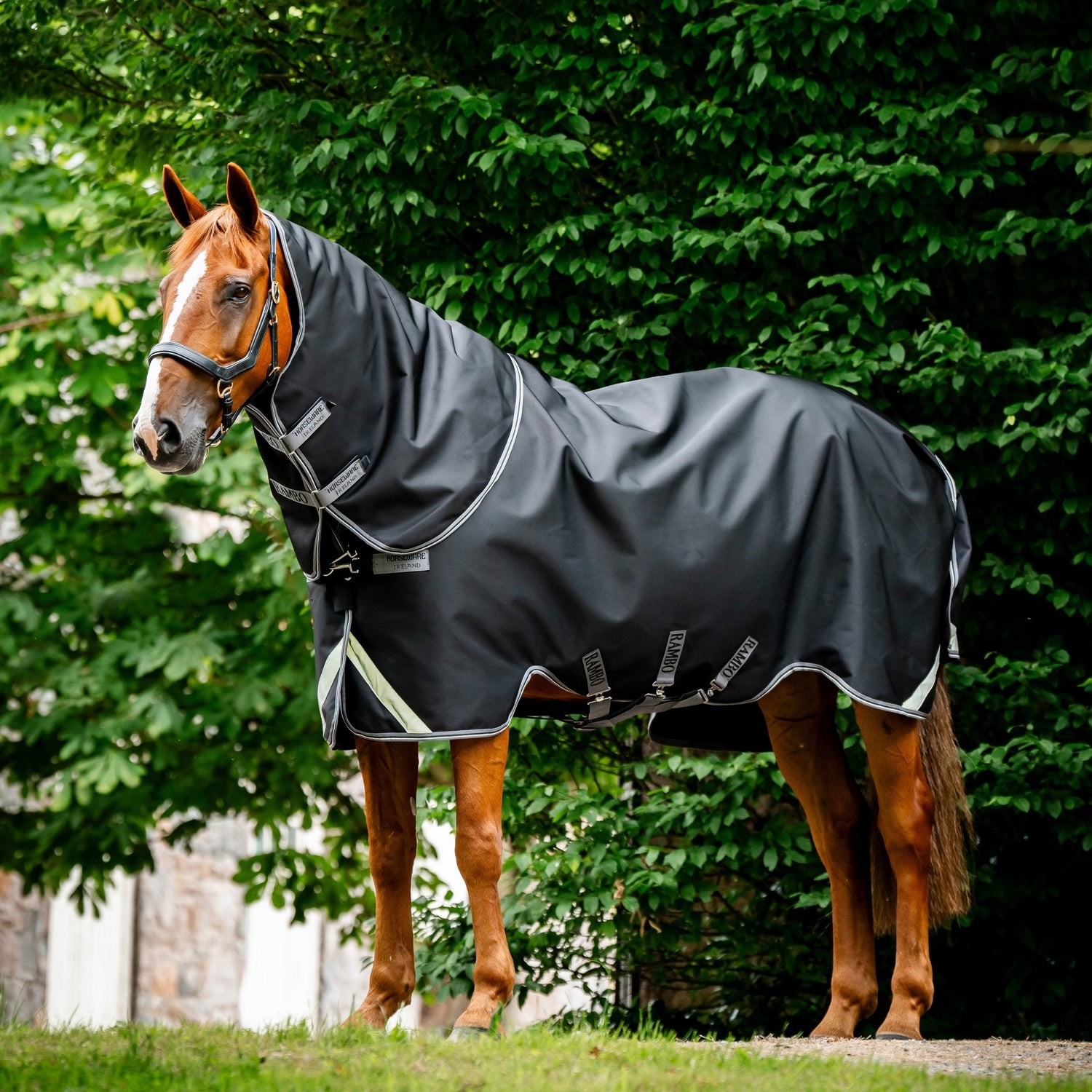 Horseware Ireland Rambo Supreme 1680D Turnout Vari-Layer 450g #colour_black-thunderstorm-grey-silver