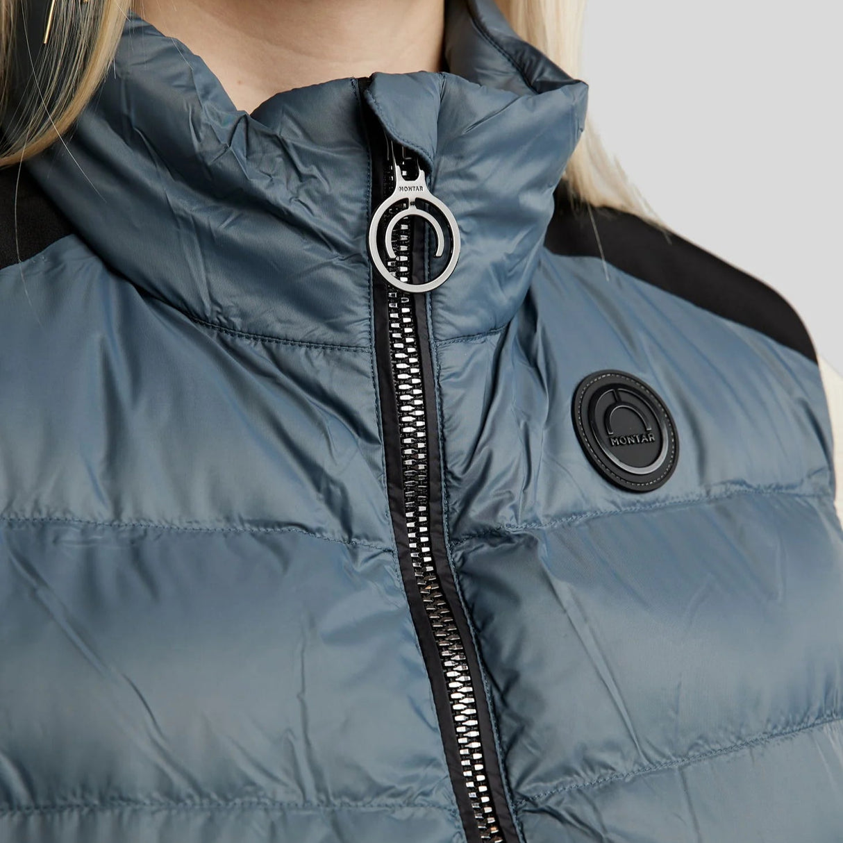 Montar MoAthena Refined Body Warmer #colour_dark-slate