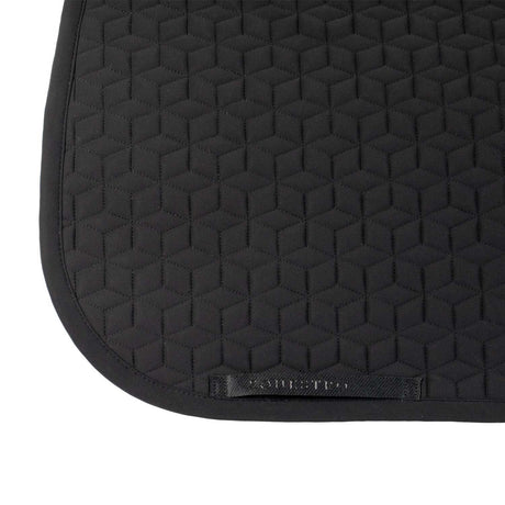 Dressage saddle pad with cube quilting