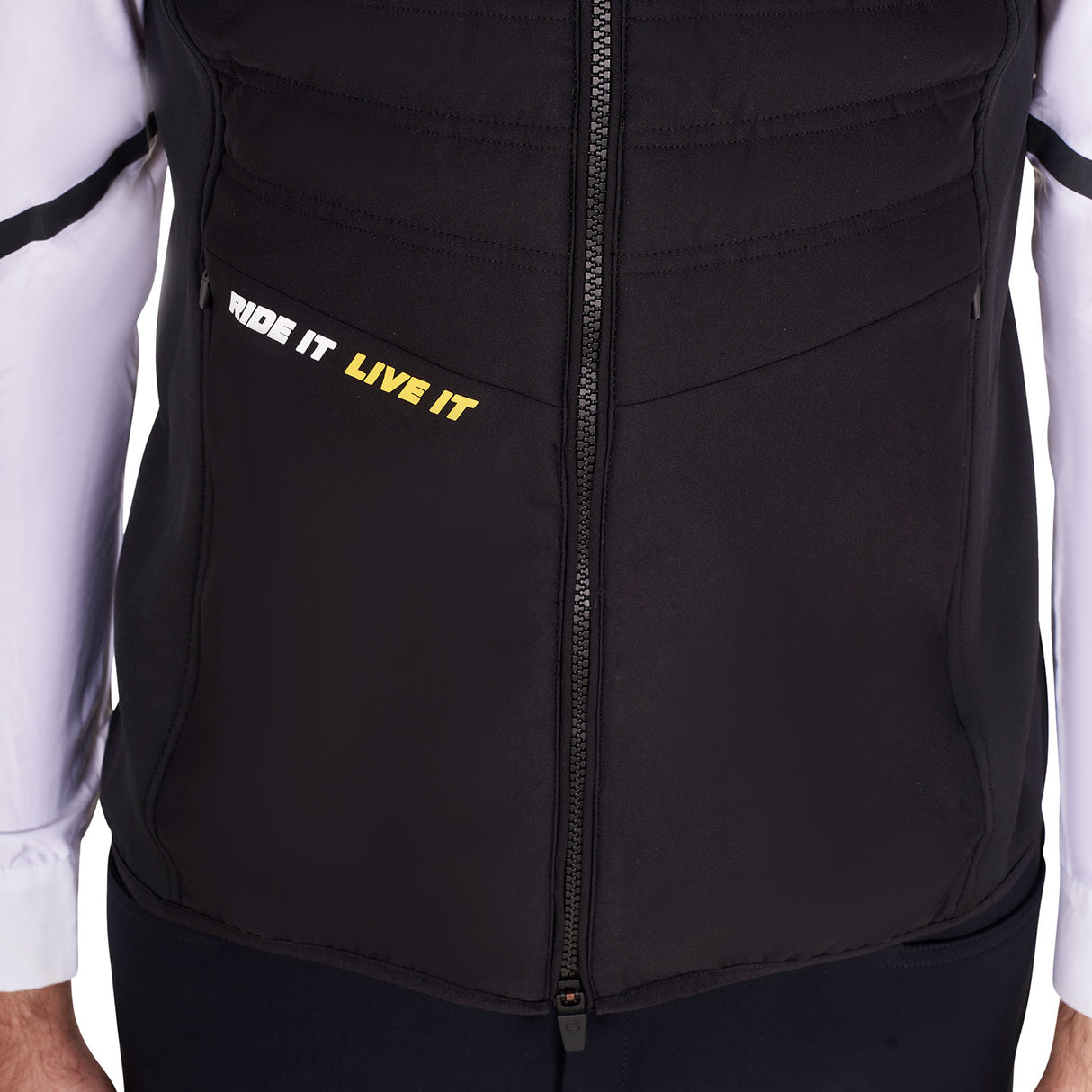 Equestro Men's Slim Fit Sleeveless Jacket In Technical Fabric #colour_black
