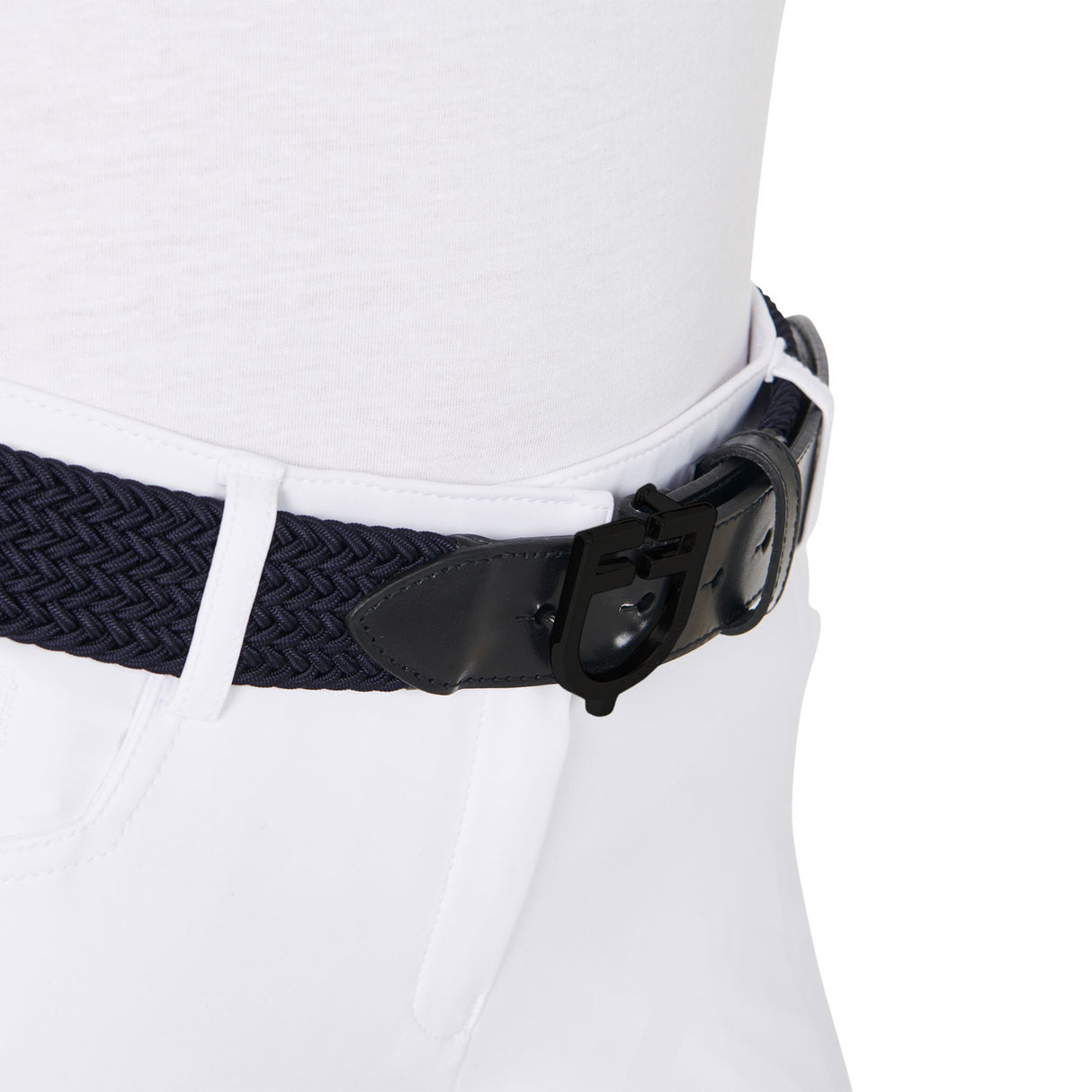 Elastic belt with black logoed buckle