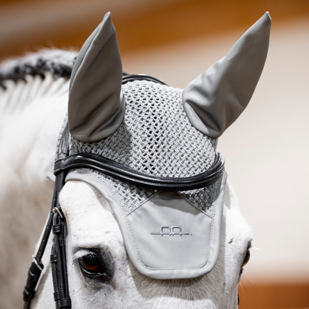 Horseware Ireland Alessandro Albanese Earnet #colour_silver-slate