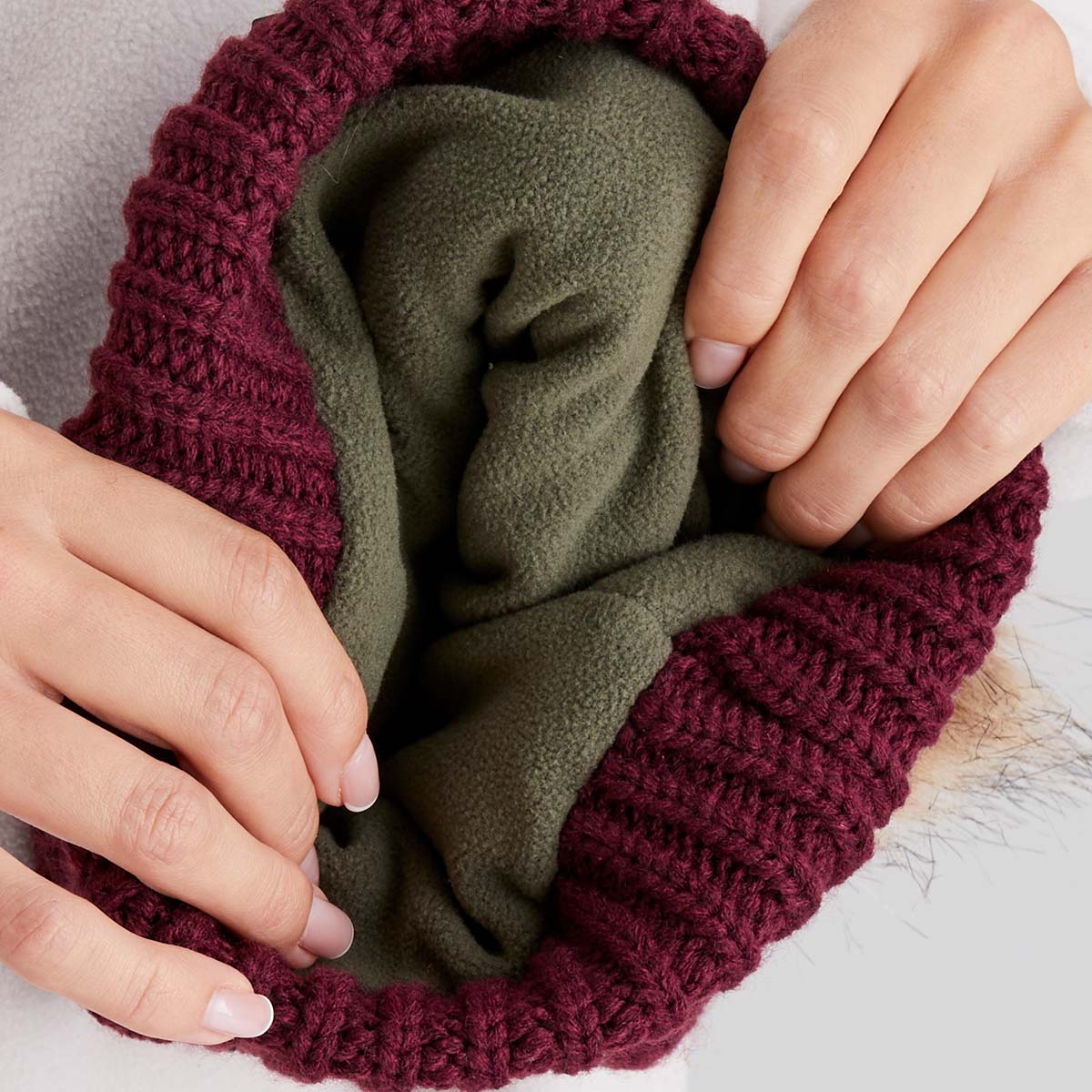 Ridgeline Nordic Fleck Bobble Hat #colour_winter-berry