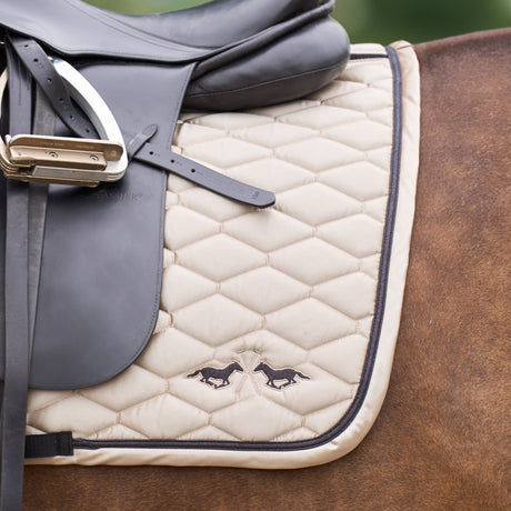 HV Polo Joan GP Saddle Pad #colour_cashmere