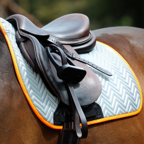 Shires EQUI-FLECTOR Saddlepad #colour_orange